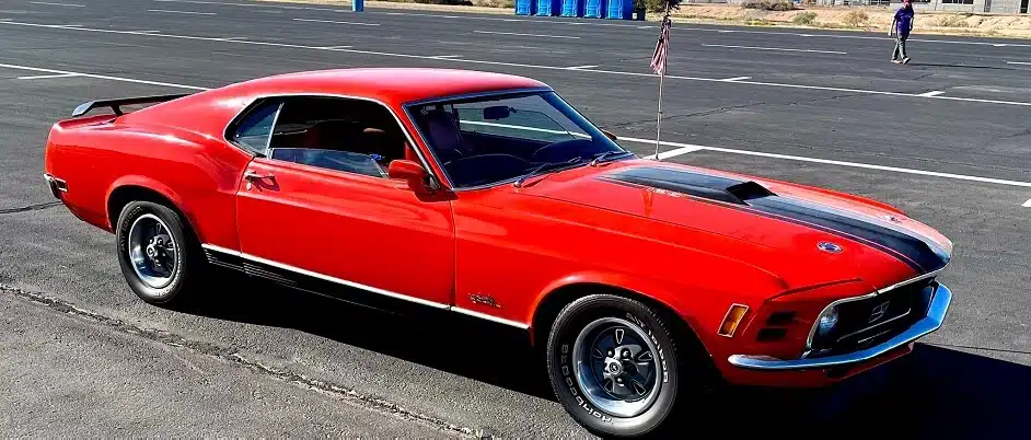 Red Ford Mustang Mach 1