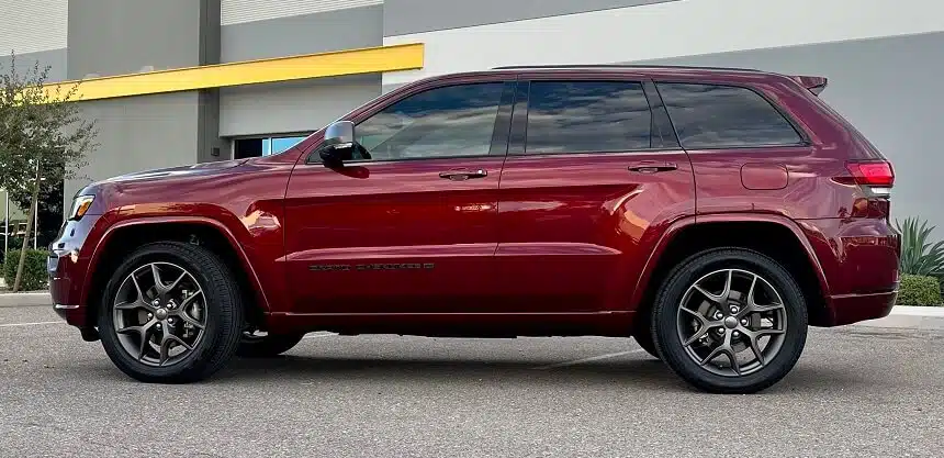 Red 2019 Jeep Grand Cherokee Limited SUV