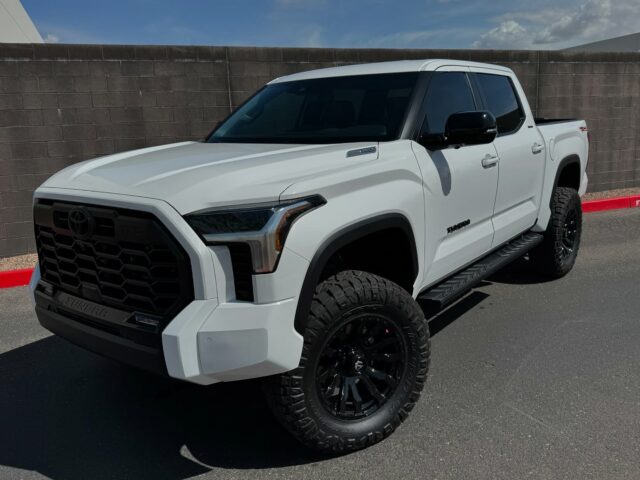 🏔️ Ready for any trail ahead 🏔️
This 2025 @toyota Tundra underwent our Full-Frontal Coverage option of @xpel Ultimate Plus .10mm Paint Protection Film. This Film coverage protects against Rock-Chips and Scratches where it’s needed most.
Looking to add similar protection to your vehicle?
Call or DM us today to book your Paint Protection Film Appointment!
Az Auto Aesthetics
7613 E Ray Rd #114, Mesa, AZ
85212
Open:
M-F 8:30 to 6 pm
Sat 9 to 2 pm
https://wedetailaz.com
📞(480) 241-9324
#toyota #tundraoffroad #xpelultimateplus #paintprotectionfilms
