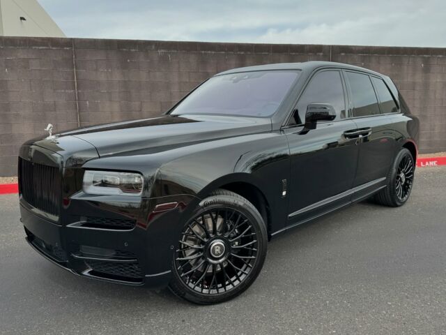 🇬🇧British Excellence🇬🇧

This @rollsroycecars Cullinan underwent our Paint Correction and Ceramic Coating using @feynlab Ceramic Ultra to enhance gloss and protect the vehicle against Hard Water Spots, UV-Rays, and Acidic Elements!

Looking to Protect and Correct your Vehicle?

📞📲Call or DM our team of specialists today to book your appointment!📞📲

#rollsroyce #rollsroycecullinan #cullinan #paintcorrection #ceramiccoatings #feynlabceramiccoating