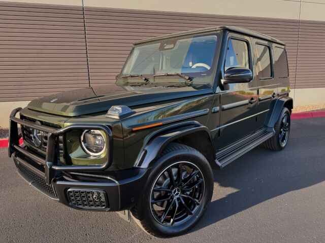 🇩🇪Everyone’s Dream Grocery Getter🇩🇪

This Mercedes Benz G550 underwent our Paint Correction and Ceramic Coating using @feylab Ceramic Ultra, followed by our Full-Front Coverage Option of @xpel Ultimate Plus Paint Protection Film. Our team then finished by installing our 7-Window + Windshield Tint Coverage of @xpel XR Prime Plus! 

This G550 is now road ready!

📞📲Call or DM our team to book your Vehicle for all of your Protection Needs!📞📲

#mercedes #g550 #xpel #feynlab #ceramictint #ceramiccoating #paintprotectionfilm