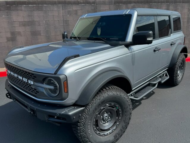 🇺🇸 Bronco Bulletproofed 🛡️

This 2024 @ford Bronco underwent our Full Frontal Coverage option of @xpel Ultimate Plus .10mm Paint Protection Film. This Film coverage protects against Rock-Chips and Scratches where it’s needed most.

Looking for similar protection on your vehicle?

📞📲Call or DM us today to book your appointment!📞📲

Az Auto Aesthetics 
7613 E Ray Rd #114, Mesa, AZ
85212
Open:
M-F 8:30 to 6 pm 
Sat 9 to 2 pm 
https://wedetailaz.com
📞(480) 241-9324

#ford #bronco #xpelultimateplus #xpel